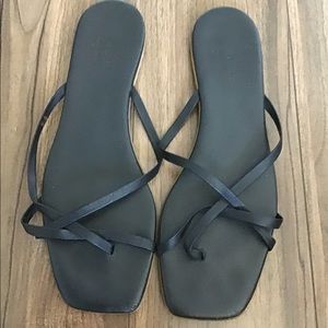 Everlane Black Sandals